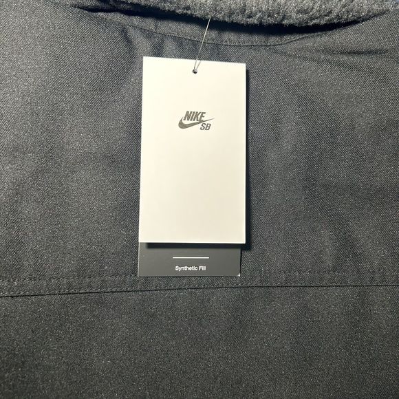 Nike SB Padded Flannel Skate Jacket Black DQ6328 010 Men's MEDIUM - Picture 6 of 6